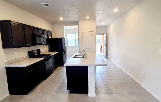 3 bed 2 bath 1461 sq ft.