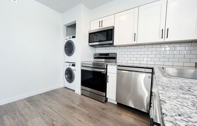 1 bed, 1 bath, 680 sqft, $1,050, Unit 326