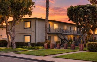 2 Bedroom + 1 Bathroom Apartment | Oxnard Shores | Unfurnished
