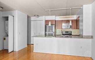 1 bed, 1 bath, 726 sqft, $5,500, Unit S7M