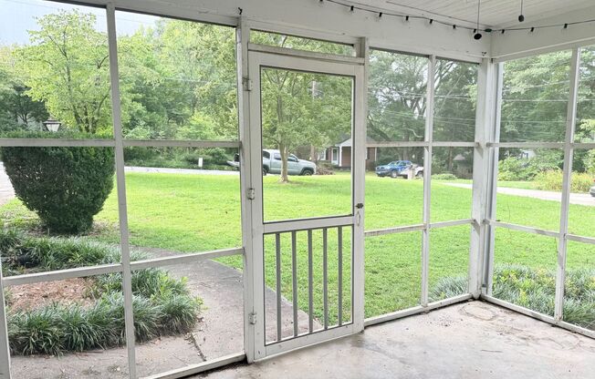 Three Bedroom on Pine Needle Available!