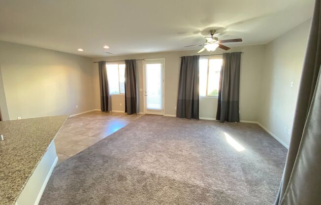 3 beds, 2.5 baths, $2,300