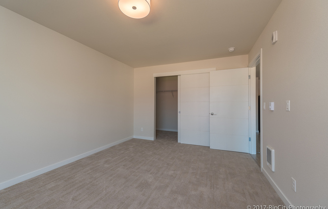 1 bed, 1 bath, 686 sqft, $1,650, Unit 2204