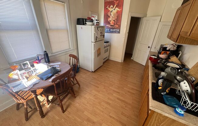2841-41B N. Booth St.