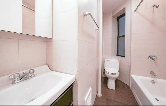 1 bed, 1 bath, $3,095, Unit 2B