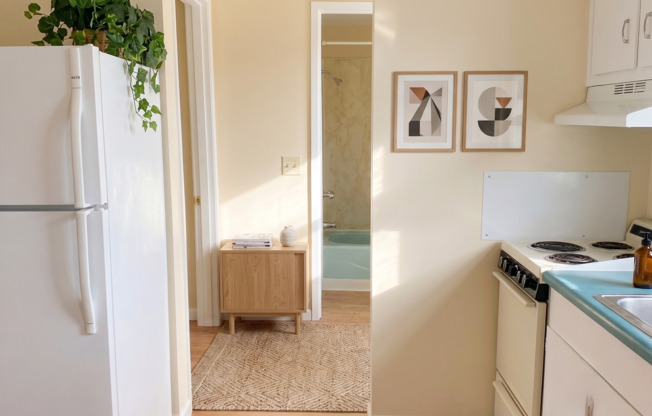1 bed, 1 bath, $1,455, Unit 11
