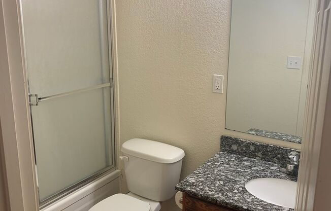 1 bed, 1 bath, 630 sqft, $625, Unit # 6