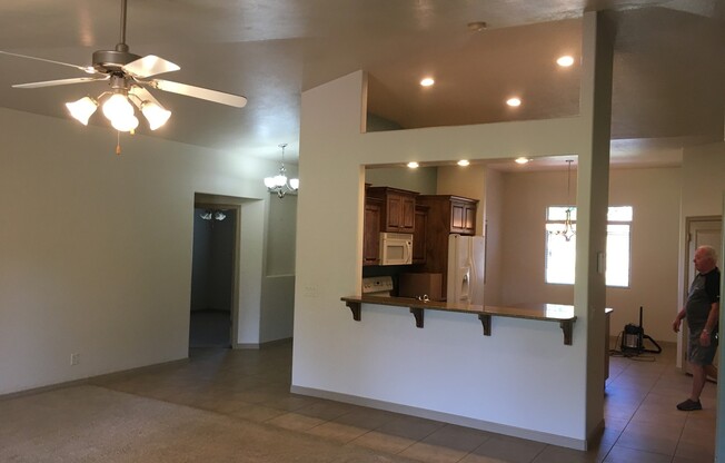 Oversize living room and master bedroom. Lovely open floor plan!