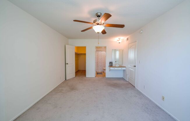 2 beds, 2 baths, 1,000 sqft, $2,900, Unit 106