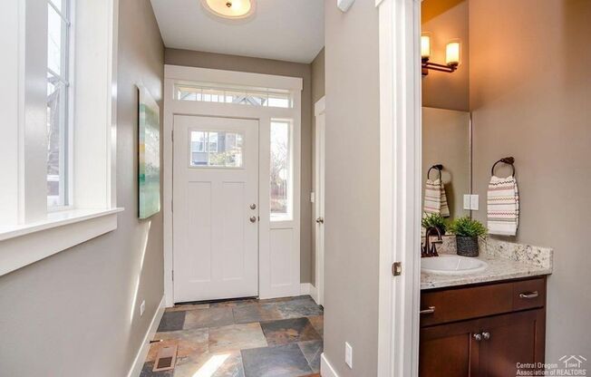 3 Bedroom + Flex Space in Central Location - Close to Old Mill!