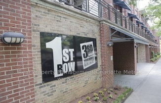 Wonderful 2bd/2bth uptown condo! lots of space in a beautiful building