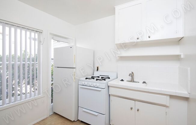 Studio, 1 bath, $1,895, Unit 1408