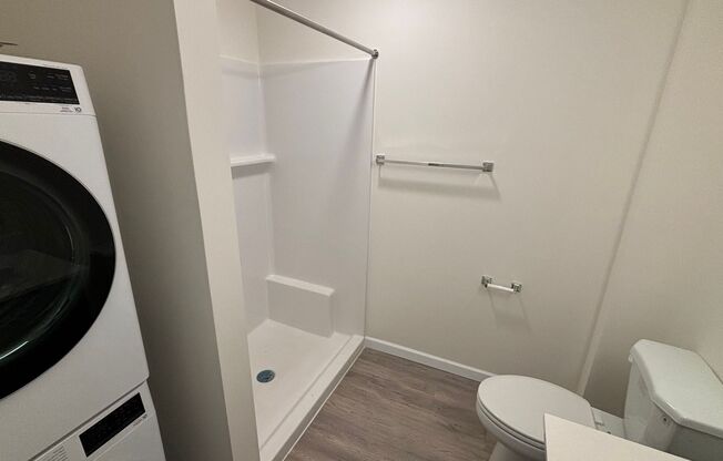 Studio, 1 bath, 398 sqft, $1,250, Unit 217