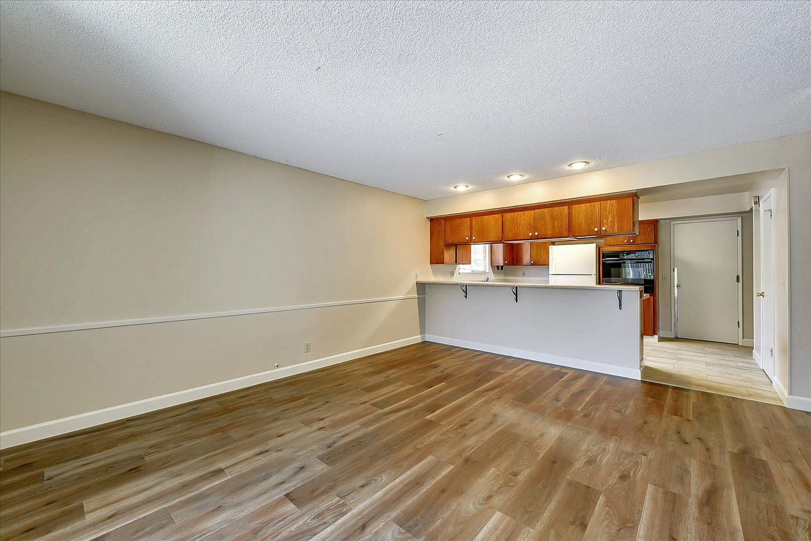 3 beds, 2 baths, $5,500