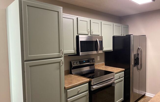 3 beds, 2 baths, $1,800