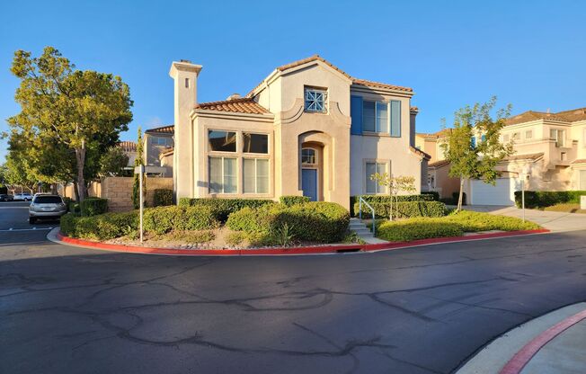 Gorgeous 4 br./3 bath home, close to highly rated schools and shopping stores and restaurants
