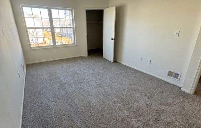 2 beds, 1.5 baths, 1,376 sqft, $2,800, Unit 1503