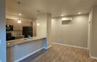 2 beds, 1.5 baths, 1,186 sqft, $1,425, Unit 103