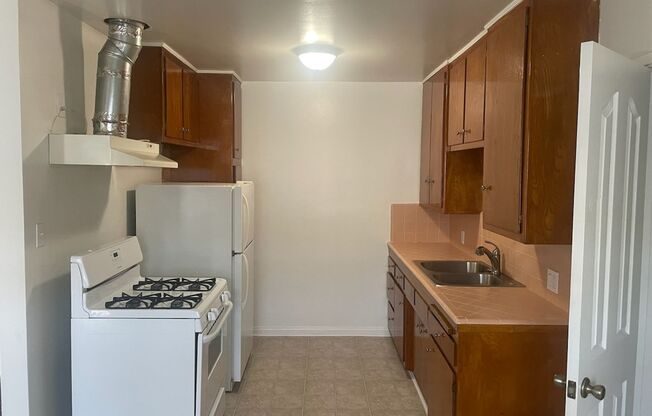 1 bed, 1 bath, $1,495