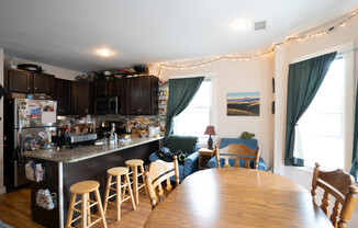 6 beds, 2.5 baths, 1,800 sqft, $6,295, Unit 3