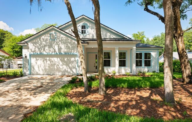 Bright and Airy 3 Bedroom Home in Beautiful St. Augustine