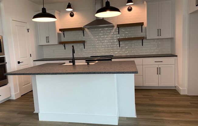 Brand NEW 4 bedroom 1 story home Rancho Cordova