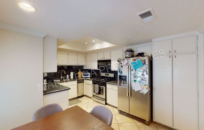 2 beds, 2 baths, $4,200