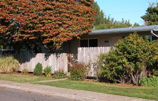 007-Garden Apartments