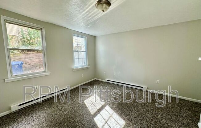 2709 Josephine Street