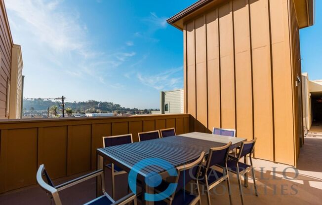 2 beds, 2 baths, 914 sqft, $3,595, Unit 204