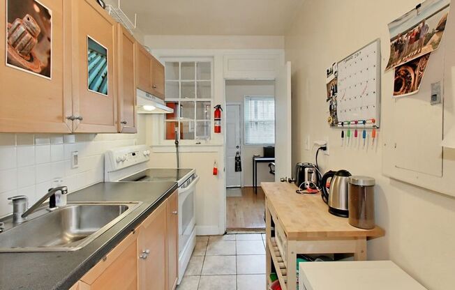 1507 ISHERWOOD ST NE