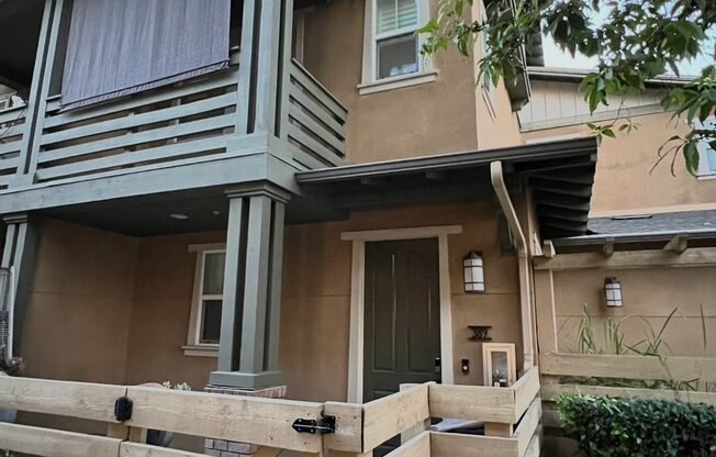 389 S GLENDORA AVE