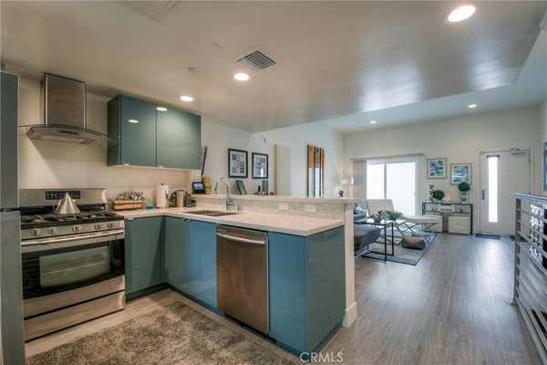 3 beds, 3 baths, 1,620 sqft, $4,599, Unit 104