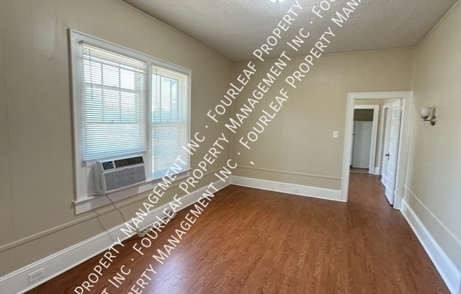 3212 E 5 AVE