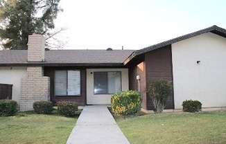 N Laurelglen Blvd 7612