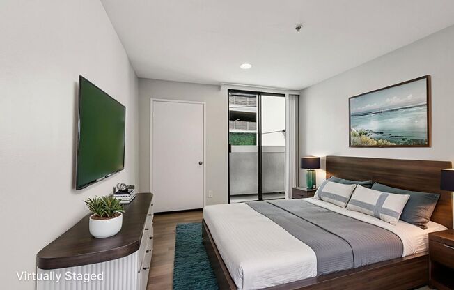 2 beds, 2 baths, 850 sqft, $2,798, Unit 415