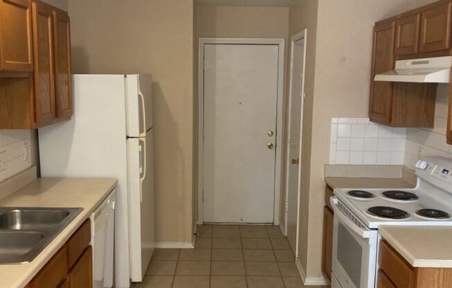 4 Bedroom 2 Bath Spacious Rental