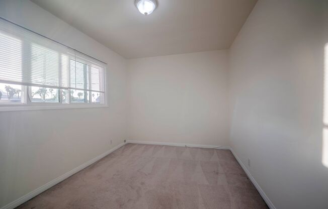 2 beds, 1 bath, $2,975, Unit 69 Glendora Unit 3