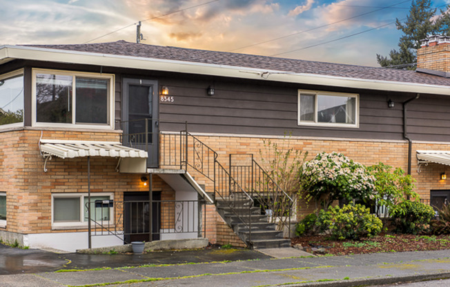 Loyal Heights Apartments