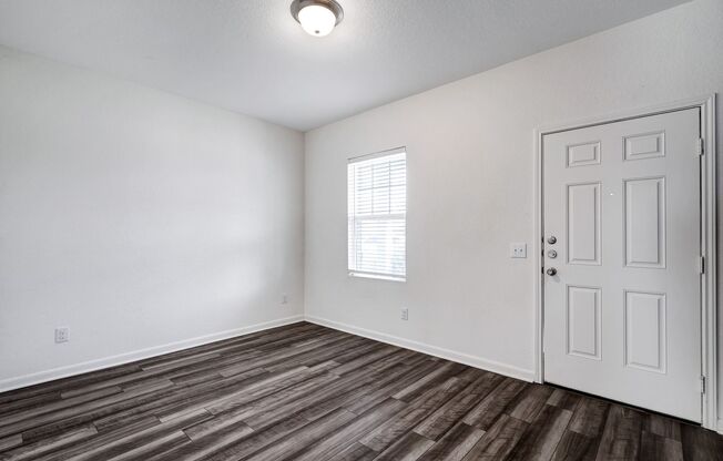 ***MOVE-IN SPECIAL: ONE WEEK FREE***Spacious Two-Story Retreat on a Cul-de-Sac with Bonus Room