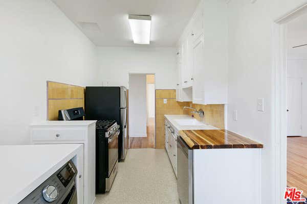 1 bed, 1 bath, 900 sqft, $2,895, Unit A