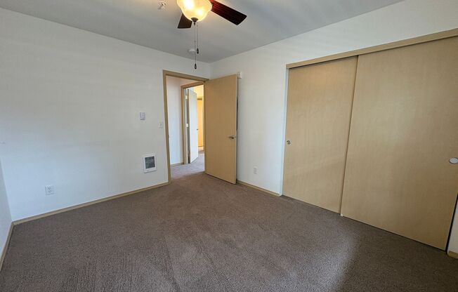 2 beds, 2 baths, 1,018 sqft, $1,450, Unit 354-2029