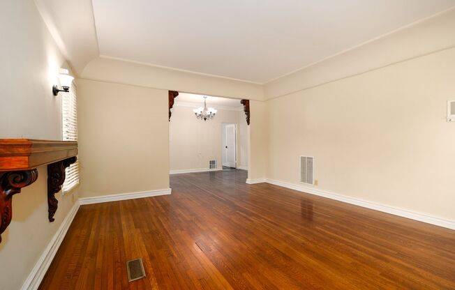 152 North Arnaz Drive, LLC