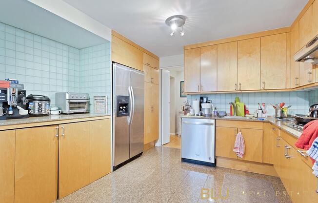 3 beds, 3.5 baths, 2,196 sqft, $15,000, Unit 38-A