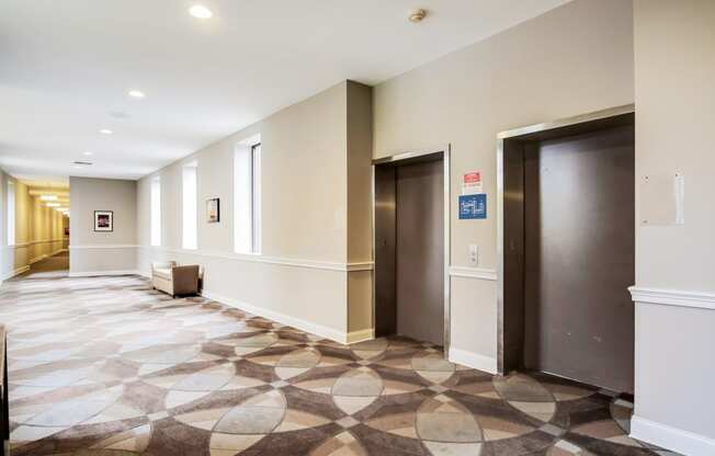 Harbor Hill Apartments elevators