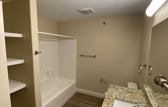 4 beds, 2 baths, 1,005 sqft, $1,450, Unit C303