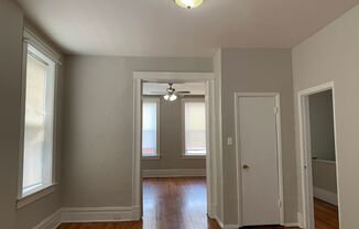 1 bed, 1 bath, 975 sqft, $750, Unit 4456a