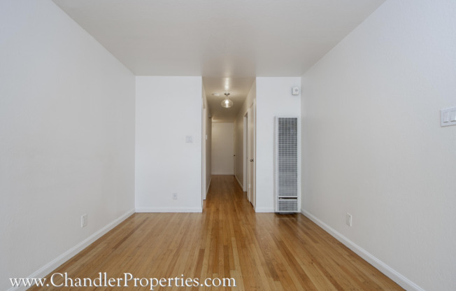 525 Cole Street Apt