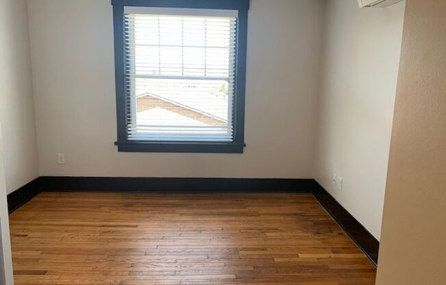 Studio, 1 bath, 354 sqft, $795, Unit Room 203