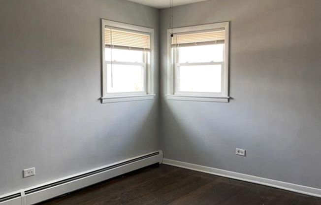 10144 Pulaski Acquisitions LLC